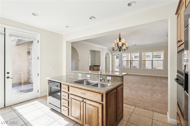 kitchen with a kitchen island with sink, ornamental molding, sink, black appliances, and a chandelier