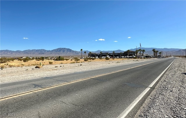 Listing photo 3 for 1781 E Basin Ave, Pahrump NV 89060