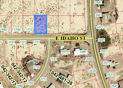 Listing photo 3 for 1720 E Idaho St, Pahrump NV 89048