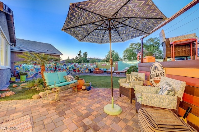 view of patio / terrace featuring an outdoor hangout area