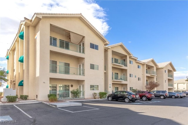 3550 Bay Sands Dr Unit 2082, Laughlin, NV 89029 - view of apartment building / complex with uncovered parking