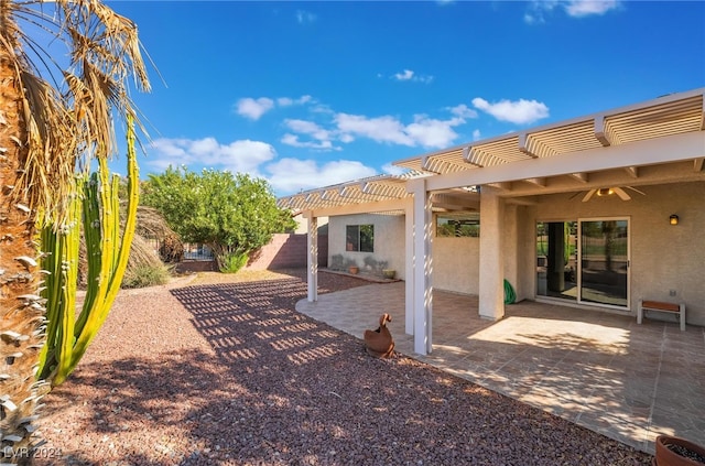 view of yard featuring a patio and a pergola