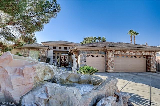 view of front of property featuring a garage