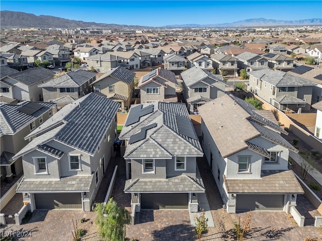 bird's eye view featuring a mountain view