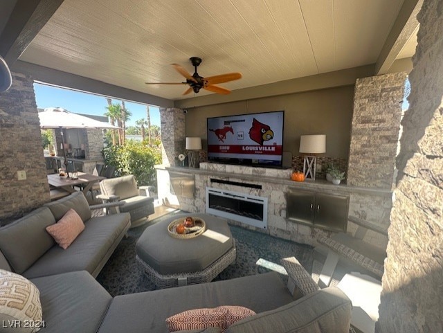 8175 Arville St Unit 4, Las Vegas, NV 89139