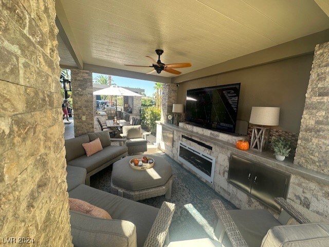 8175 Arville St Unit 4, Las Vegas, NV 89139