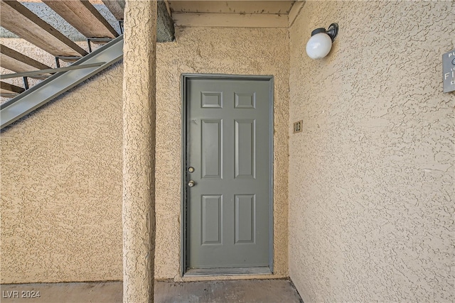 view of entrance to property