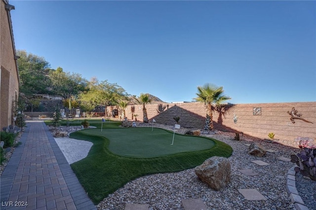 view of yard featuring a fenced backyard