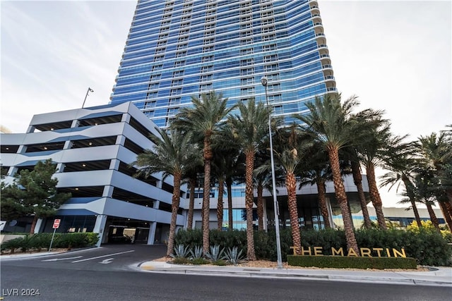 4471 Dean Martin Dr Unit 606, Las Vegas, NV 89103 - view of property