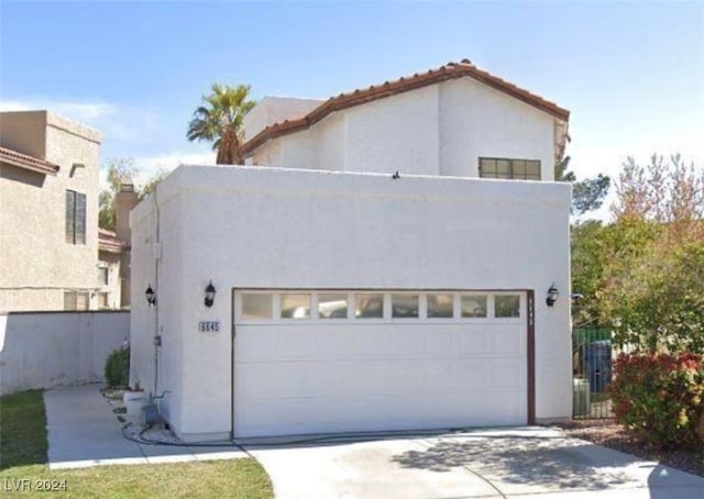 view of front of house with a garage