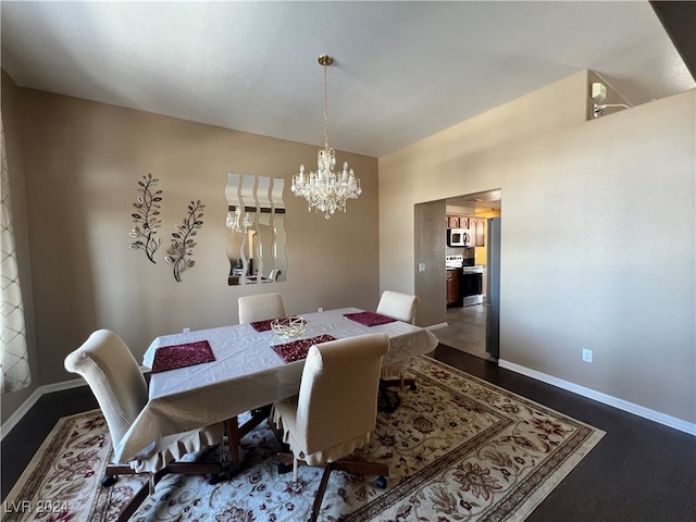 dining area with a notable chandelier