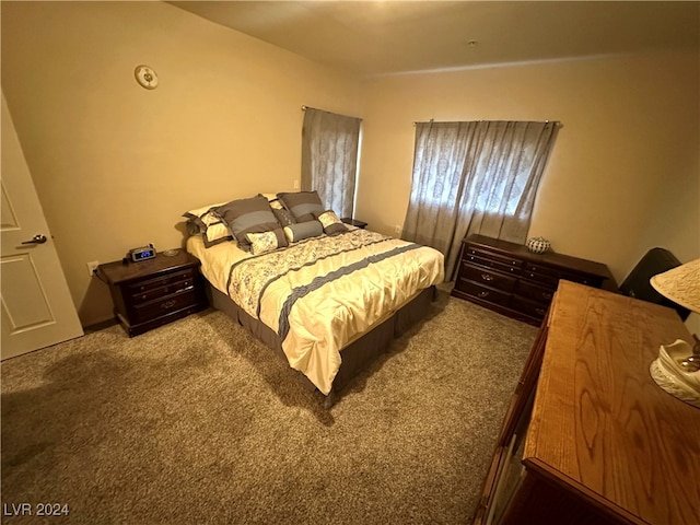 bedroom with carpet flooring