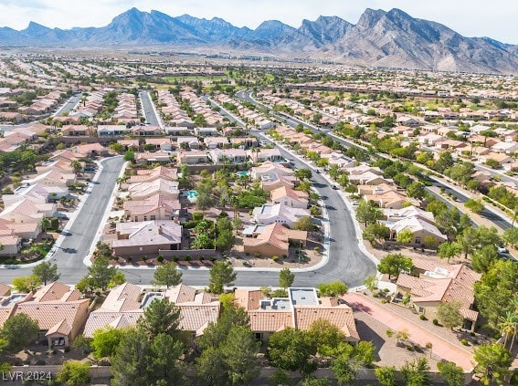 drone / aerial view featuring a mountain view