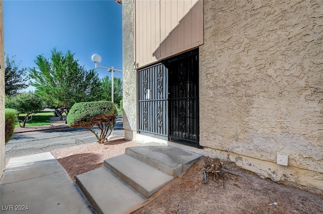 view of entrance to property