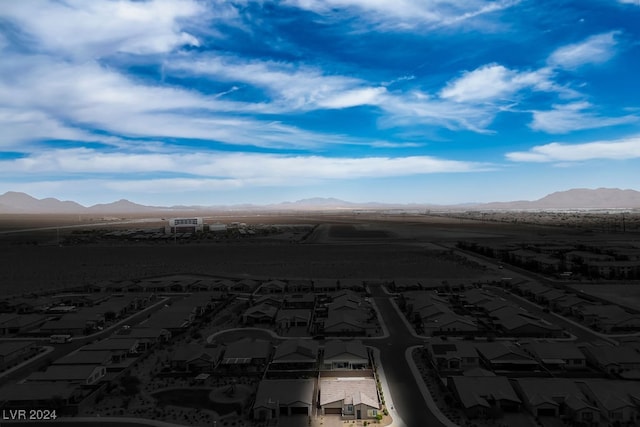 bird's eye view featuring a mountain view