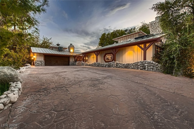 view of front of house with a garage