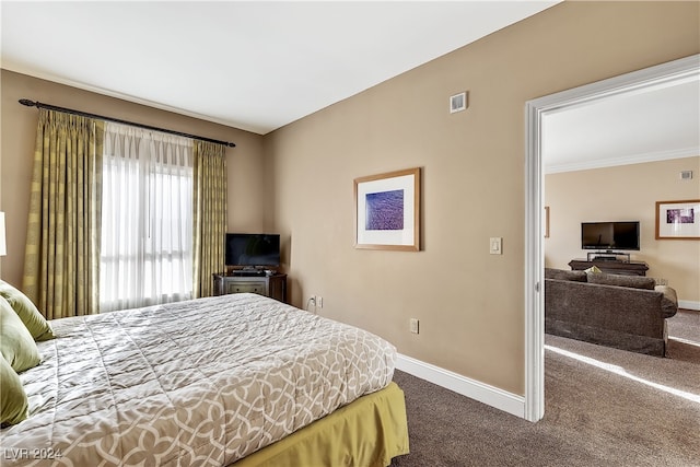 bedroom featuring carpet floors