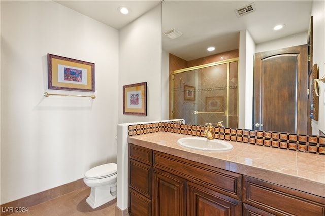 full bathroom with tasteful backsplash, tile patterned floors, toilet, a shower stall, and visible vents