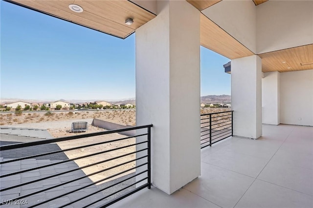 balcony featuring a mountain view