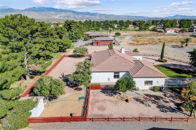 bird's eye view with a mountain view