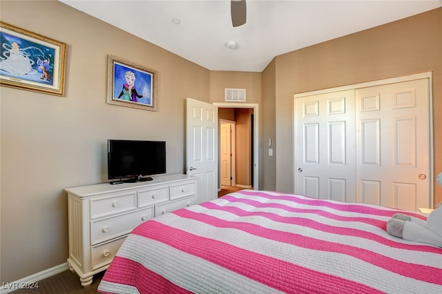 bedroom with a closet and ceiling fan