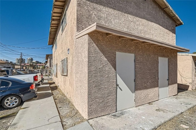 529 Mckellar Cir, Las Vegas, NV 89119 - view of side of property featuring stucco siding
