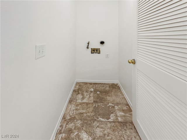 laundry room with hookup for an electric dryer and washer hookup