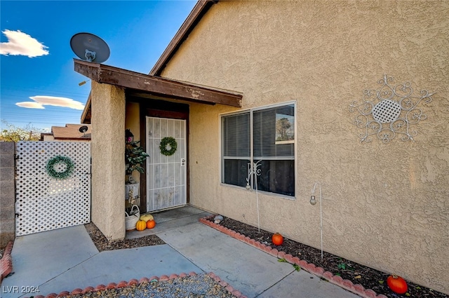 view of entrance to property