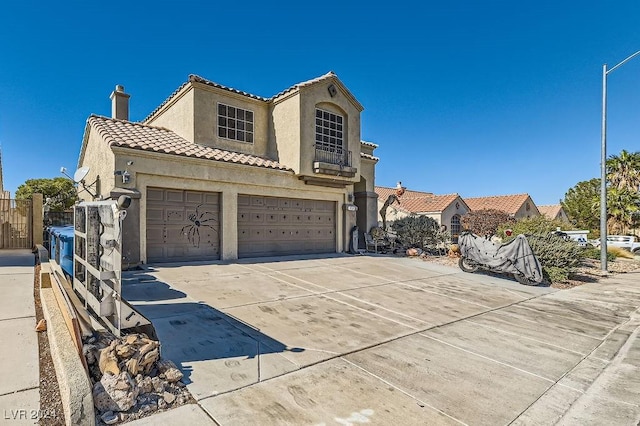 view of front of house featuring a garage