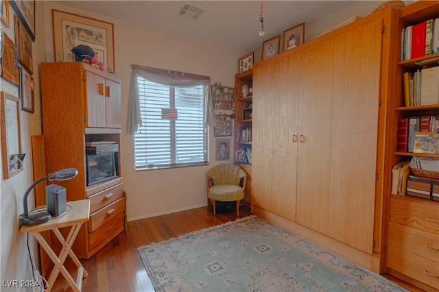 living area with light wood-type flooring