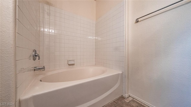1050 E Cactus Ave Unit 2106, Las Vegas, NV 89183 - full bath with a textured wall and baseboards
