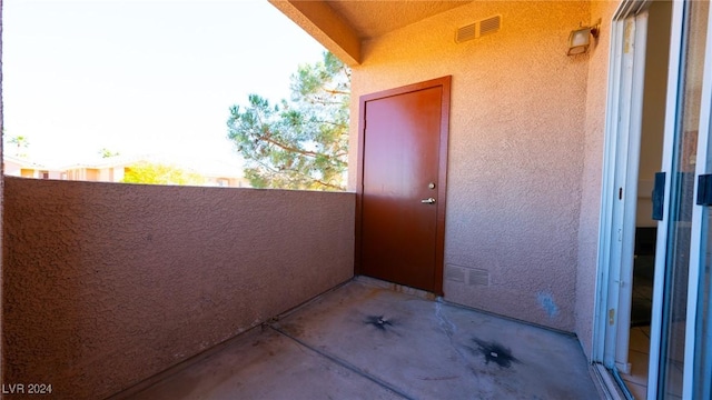 1050 E Cactus Ave Unit 2106, Las Vegas, NV 89183 - view of patio featuring a balcony