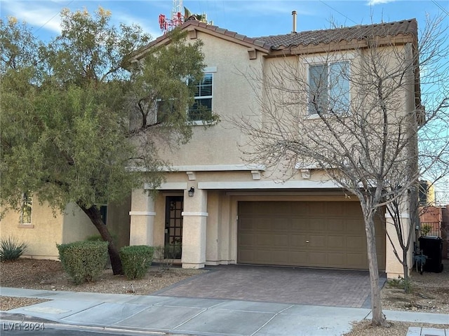 view of front facade with a garage