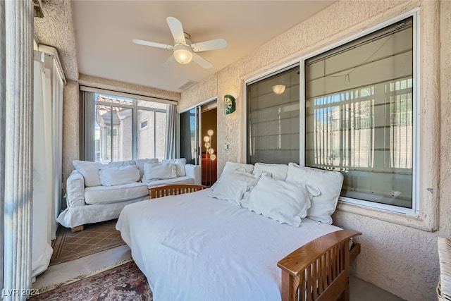 bedroom featuring ceiling fan