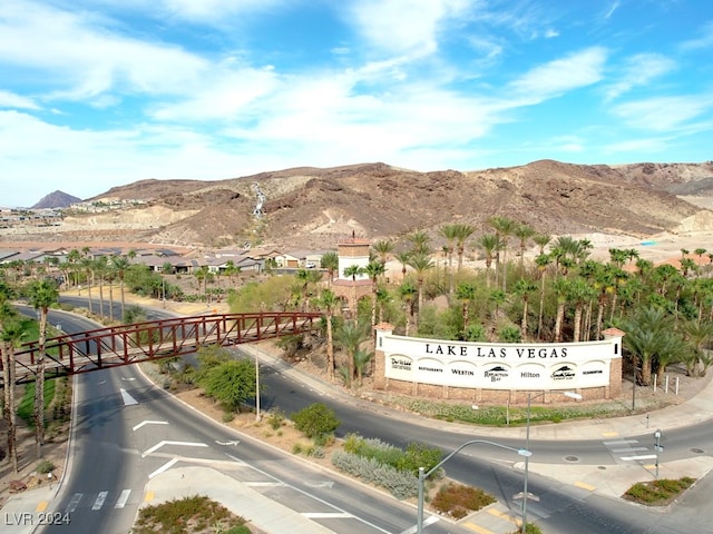 property view of mountains