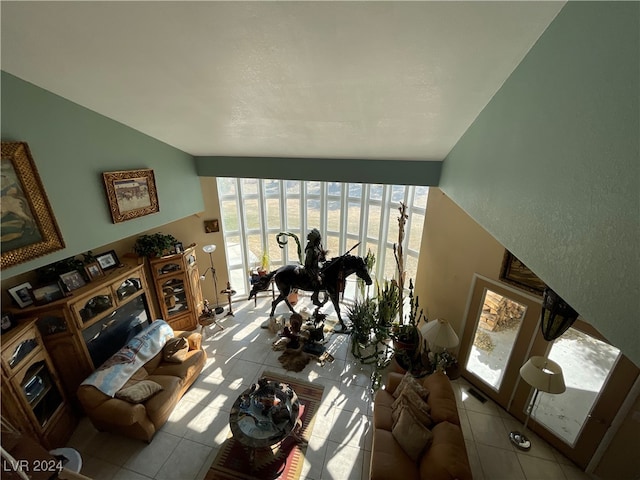 291E Madison Ave, Ely, NV 89301 - view of tiled living room