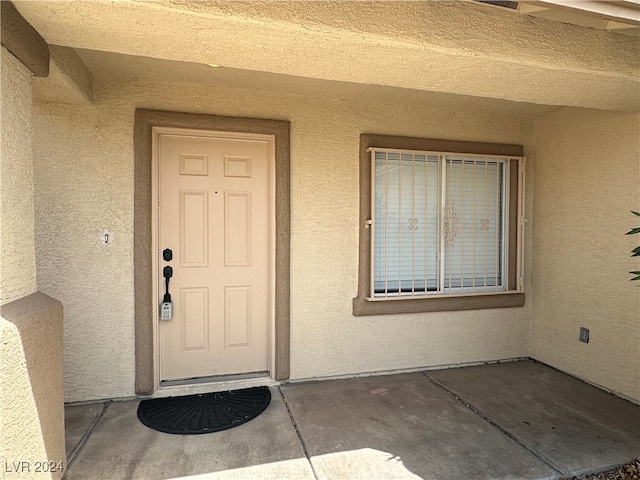 view of property entrance