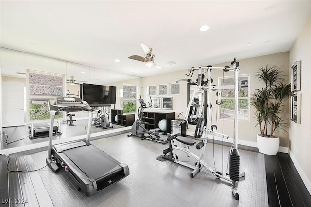 exercise area featuring ceiling fan