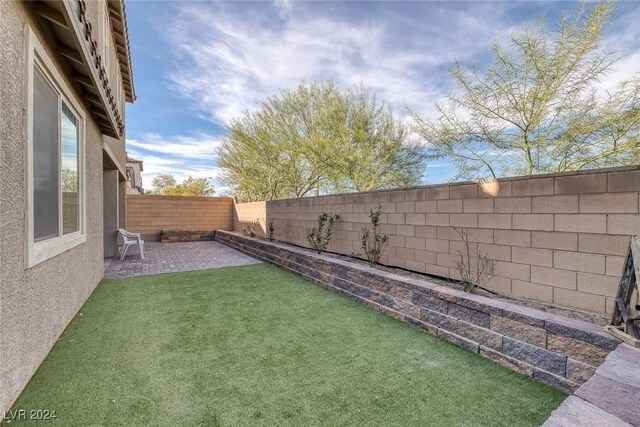 6370 Ava Ridge Ave, Las Vegas, NV 89141 - view of yard with a patio