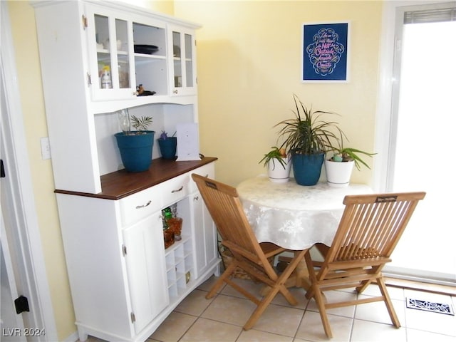 view of tiled dining area