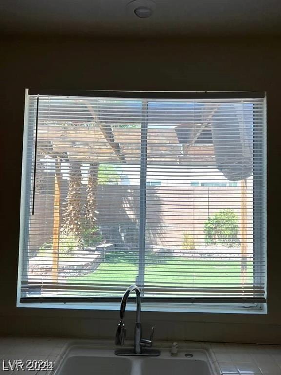 9460 Magnificent Ave, Las Vegas, NV 89148 - photo 11