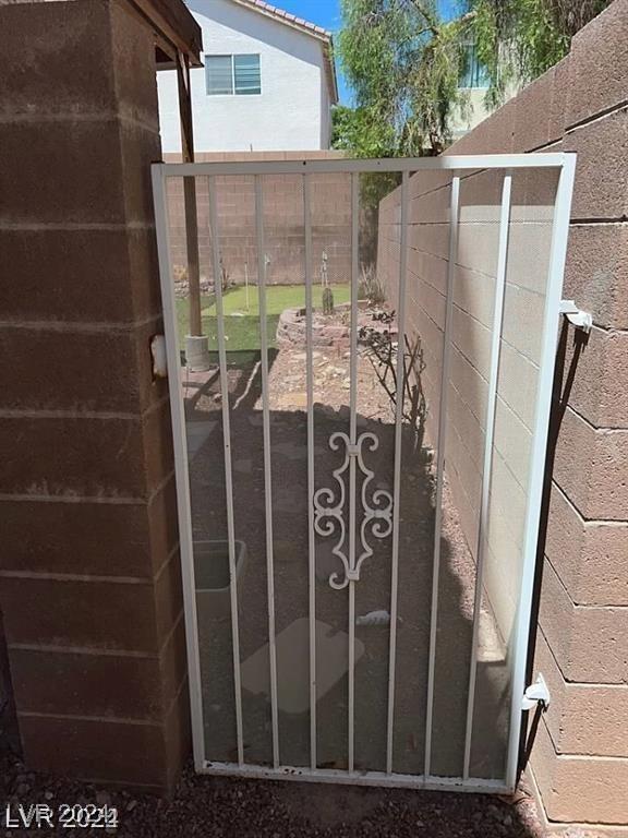 9460 Magnificent Ave, Las Vegas, NV 89148 - photo 26
