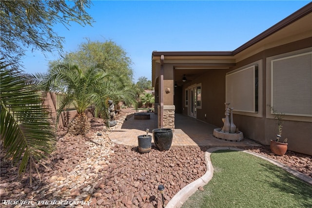 view of yard with a patio