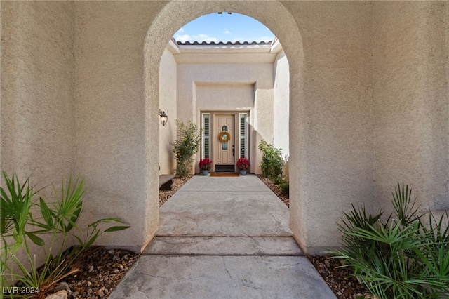 view of entrance to property