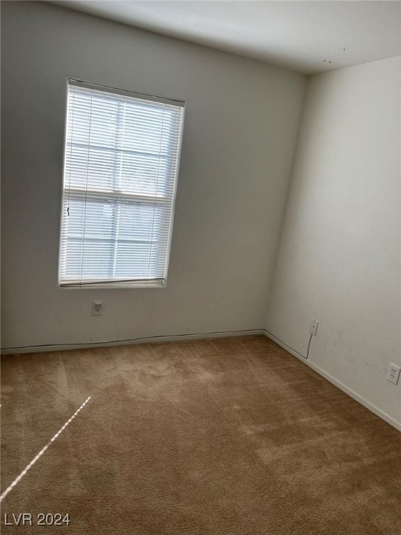 empty room with carpet