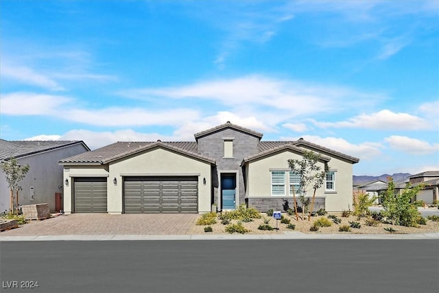 view of front facade with a garage