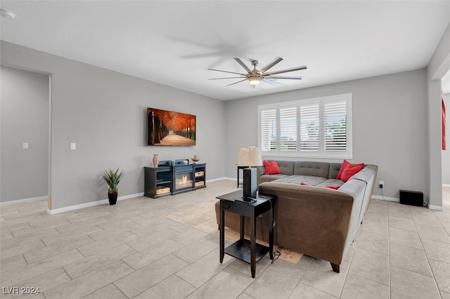 living room featuring ceiling fan