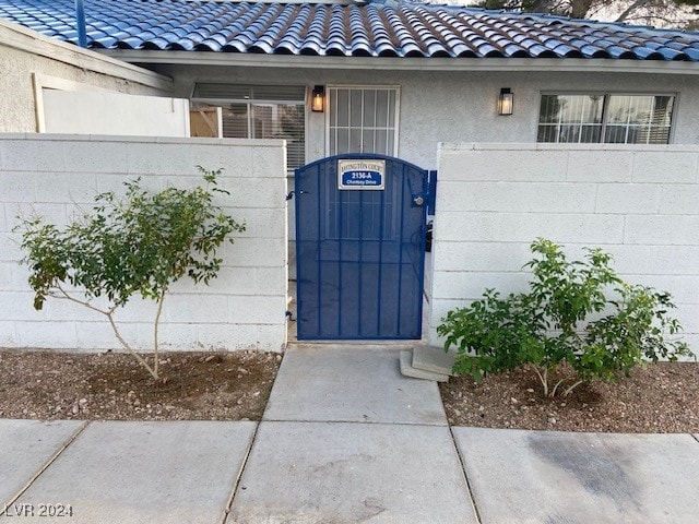 view of property entrance