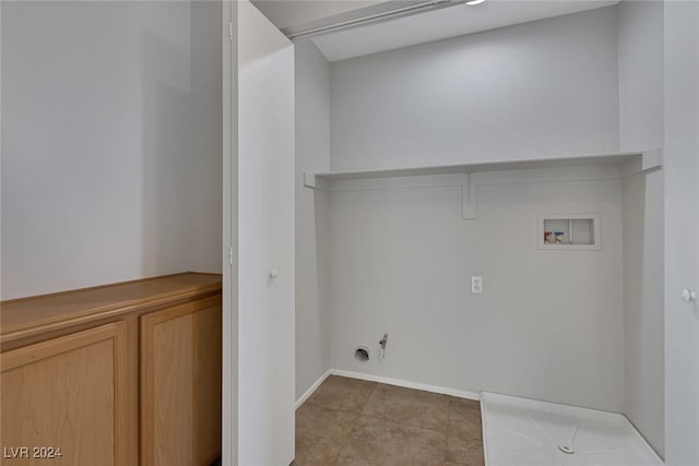 laundry area featuring gas dryer hookup and washer hookup