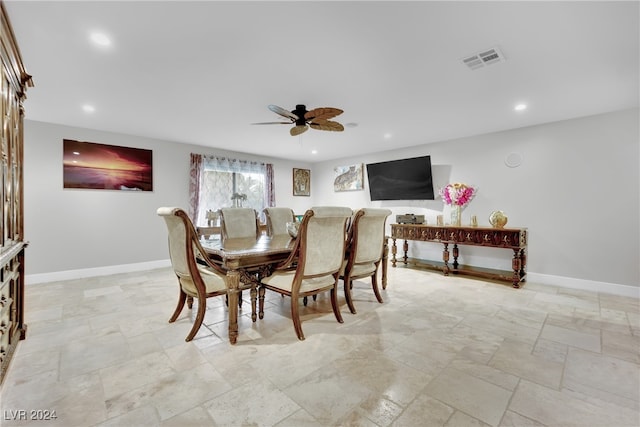 dining room with ceiling fan